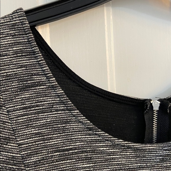 2X PENN Sleeveless Gray Sleeveless Fit and Flare Dress with Zipper Embellishment - Picture 14 of 15